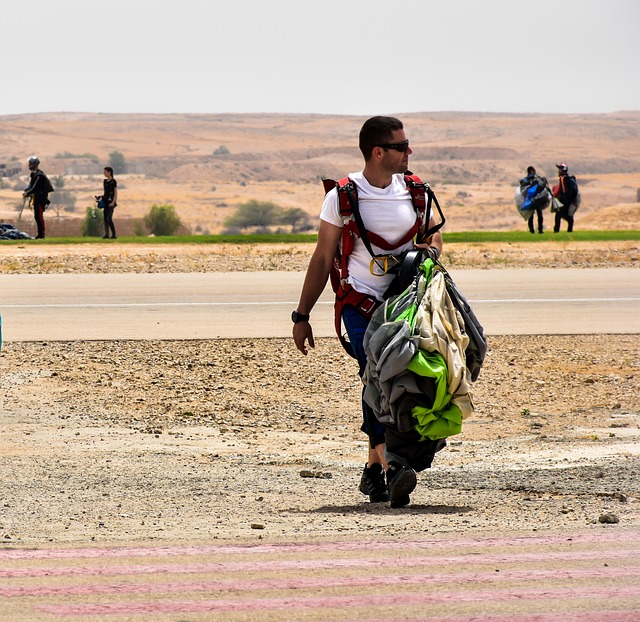 Hodně lidí má rádo tandemový seskok. 